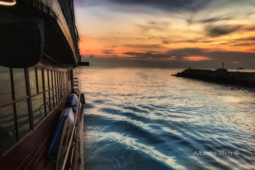 Tramonto sul mare dalla barca - foto di Alberto Silva